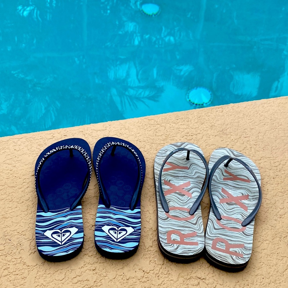 Two Pair ROXY Flops